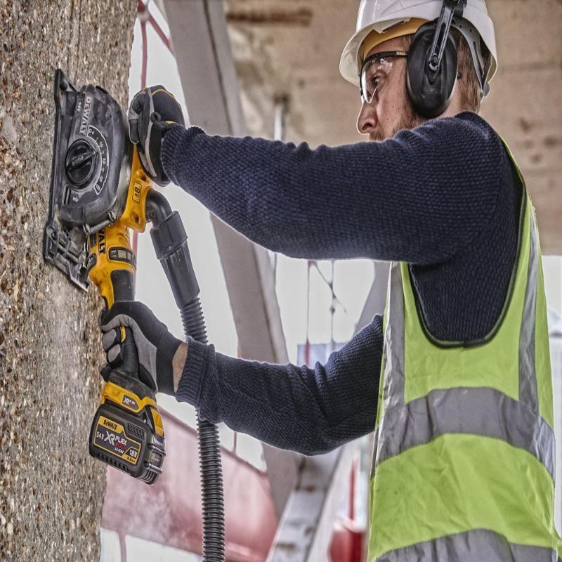 DeWalt DCG200NT ranuradora de hormigón XR Flexvolt 54V brushless 125 mm sin batería con maletín TSTAK